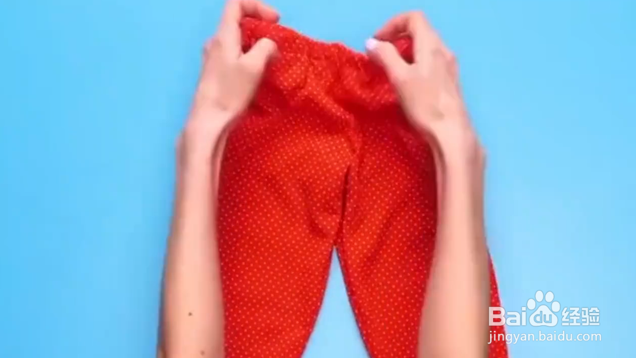 如何用大人的衣服DIY改装成小孩衣服？