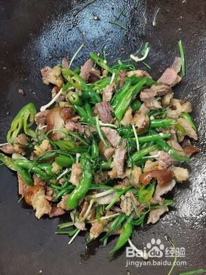 辣椒炒肉的做法