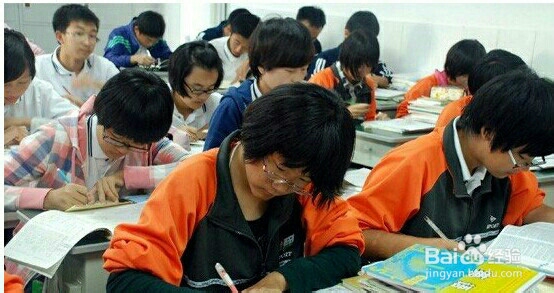 在考试中如何克服紧张焦虑情绪