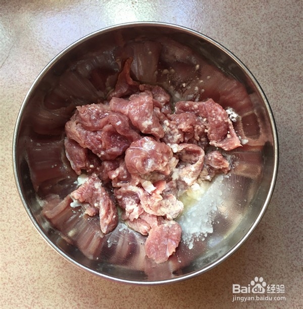 如何自制秋葵炒牛肉