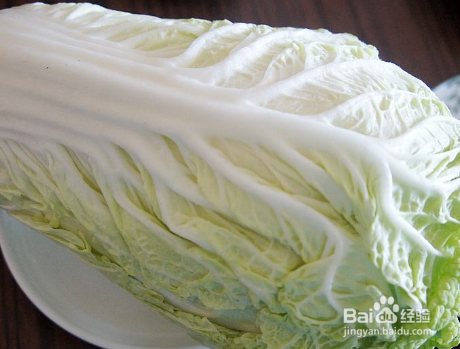 家庭自制五花肉炖白菜