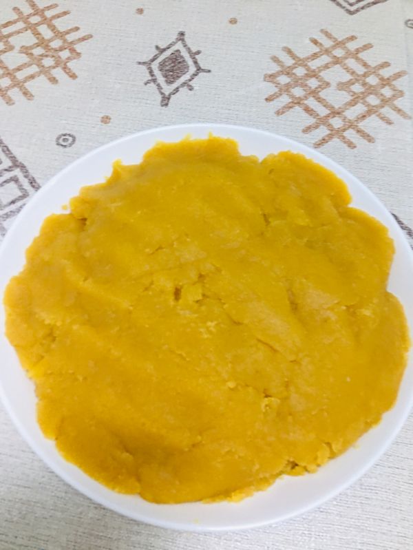 广式金沙奶黄柿子月饼