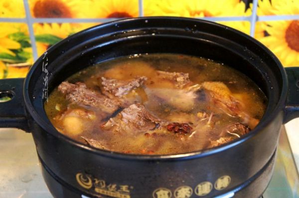 小鸡炖蘑菇#新年新招乐过年#