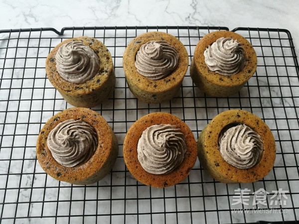 奥利奥咸奶油杯子蛋糕