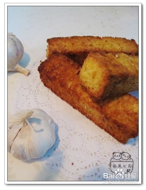 外酥里嫩——蒜香面包