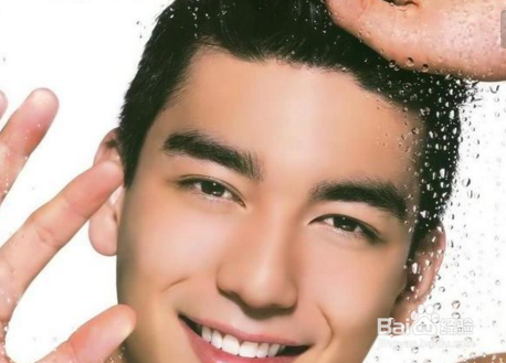 大学男生应该如何护肤?