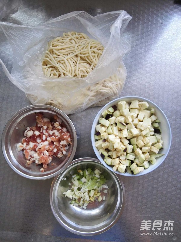 蛋蛋儿家庭炸酱面