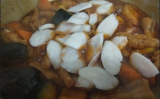 鸡爪鸡翅煲怎么做