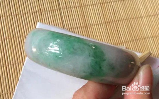 如何鉴别玉的真假