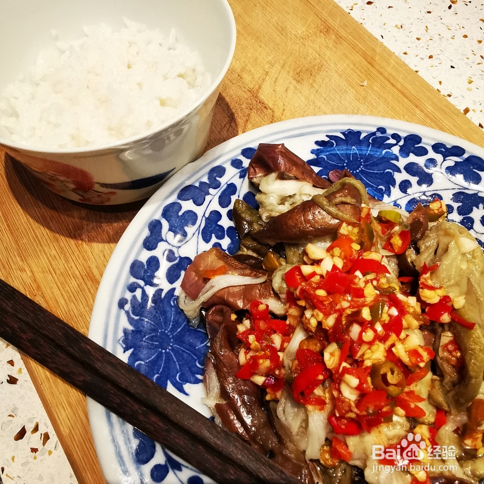 鲜嫩美味的剁椒鱼头