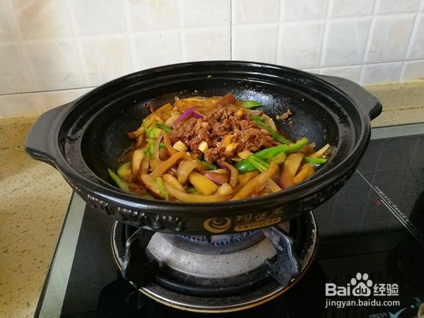 如何制作牛肉茄子煲
