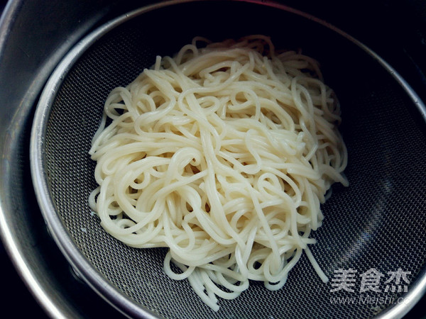 蔬菜酱油炒面（挂面版）