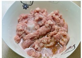 川味小吃红油抄手