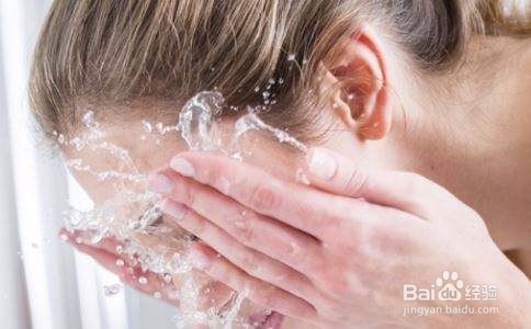 30岁以上用的，补水效果最好的护肤品？