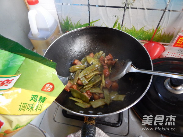 豆角红烧猪肉