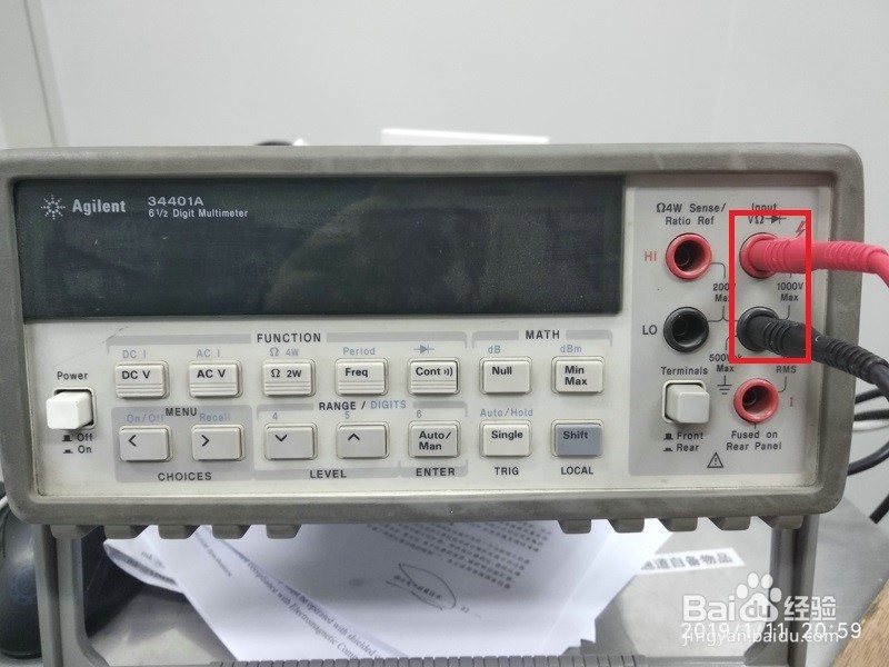Agilent 34401A测量电压的简单介绍