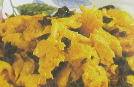 炒鸡蛋用什么油温