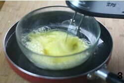 黑樱桃巧克力蛋糕卷