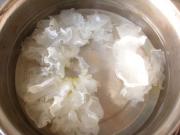 冰糖银耳奇异果