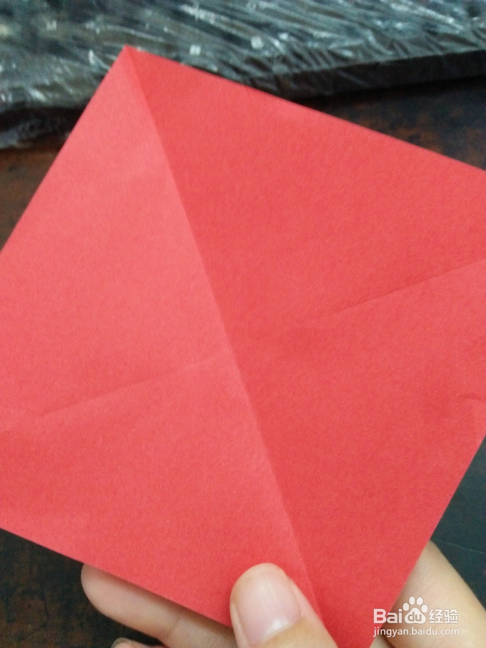 怎么制作爱心折纸