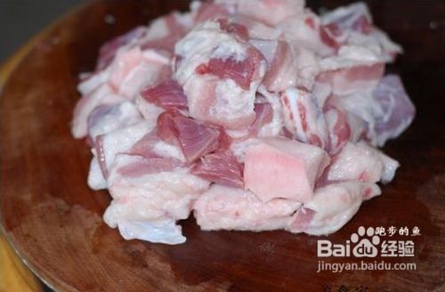 味道重量级的红烧肉卤鹌鹑蛋