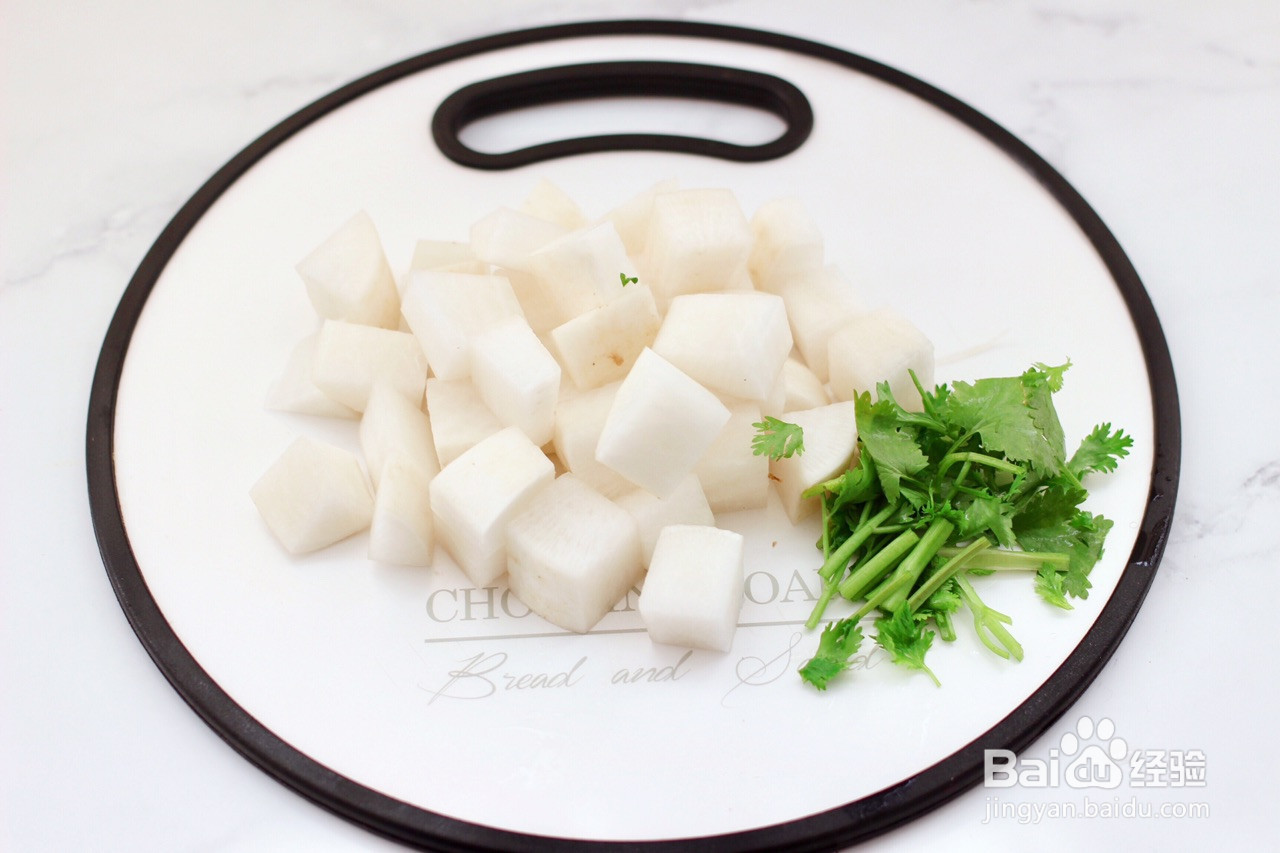 牛腩炖萝卜的做法