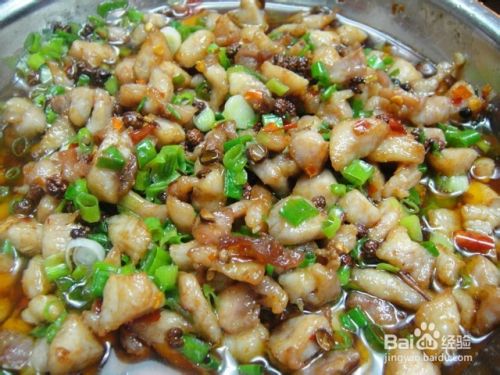 四川特色菜葱香兔的做法