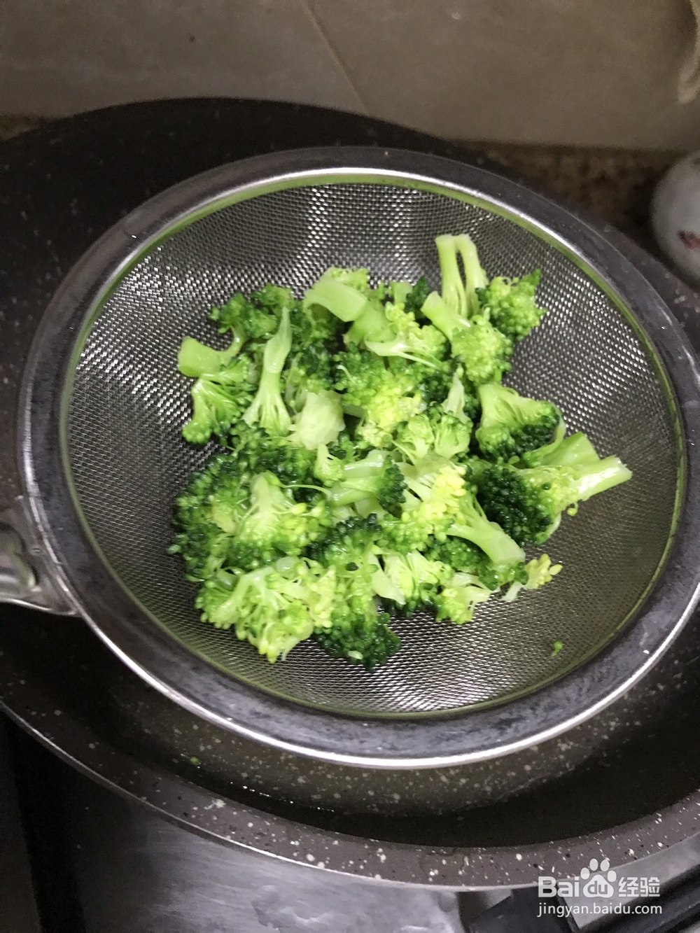 超诱人的西兰花培根卷