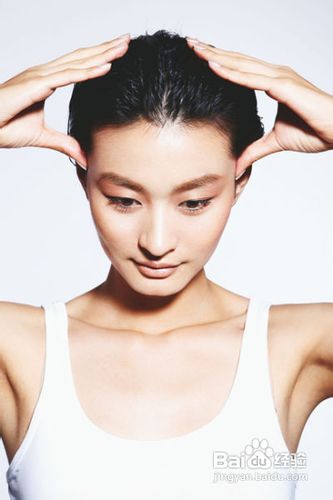 如何用手指进行头皮按摩