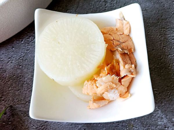 沙茶三文鱼头煲