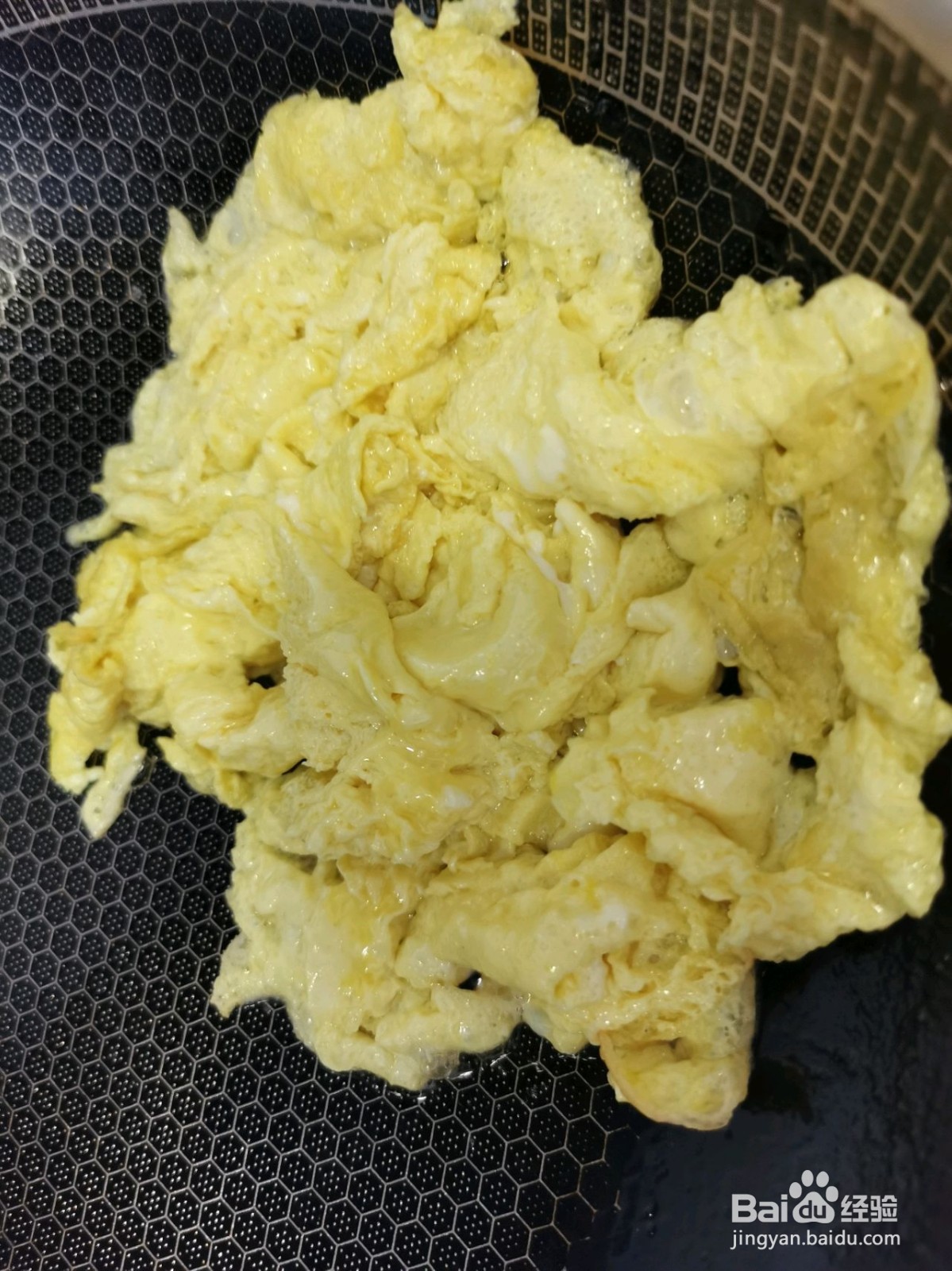 虾仁炒蛋的做法