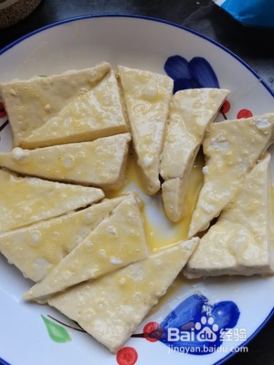 老爸的拿手绝活家常煎豆腐