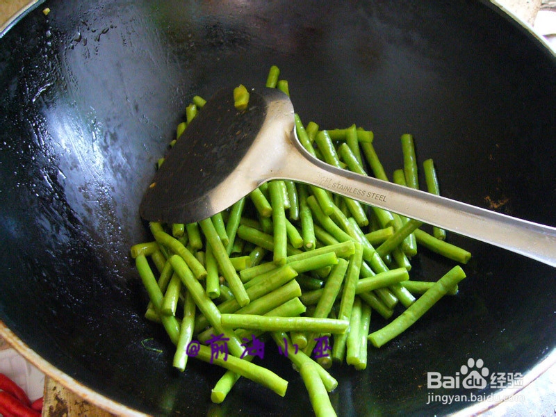 海边夏日家常小炒--鱿鱼炒豆角