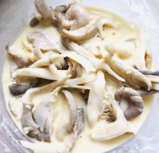 椒盐蘑菇-超好吃的下酒菜