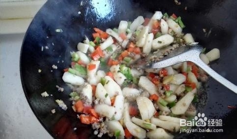 肉末炒双椒的做法