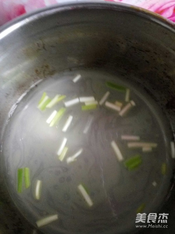 鸡肉丸子汤的做法