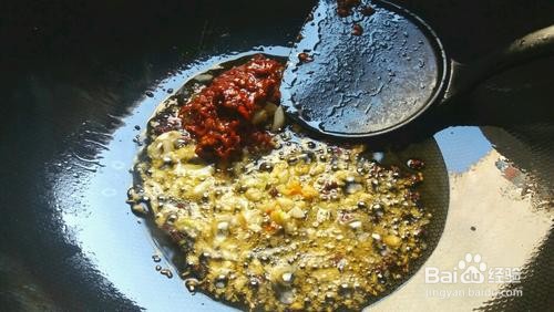 麻辣水煮牛肉怎么做