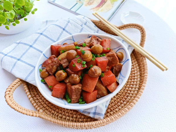 板栗胡萝卜炖肉