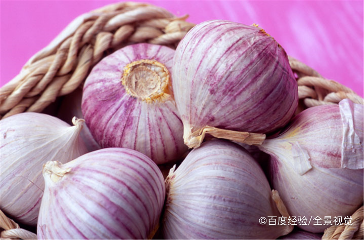 糖醋蒜腌制的方法