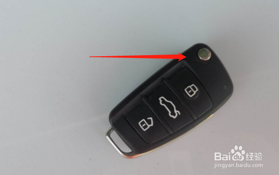 奇瑞艾瑞泽5车钥匙没电怎么更换电池