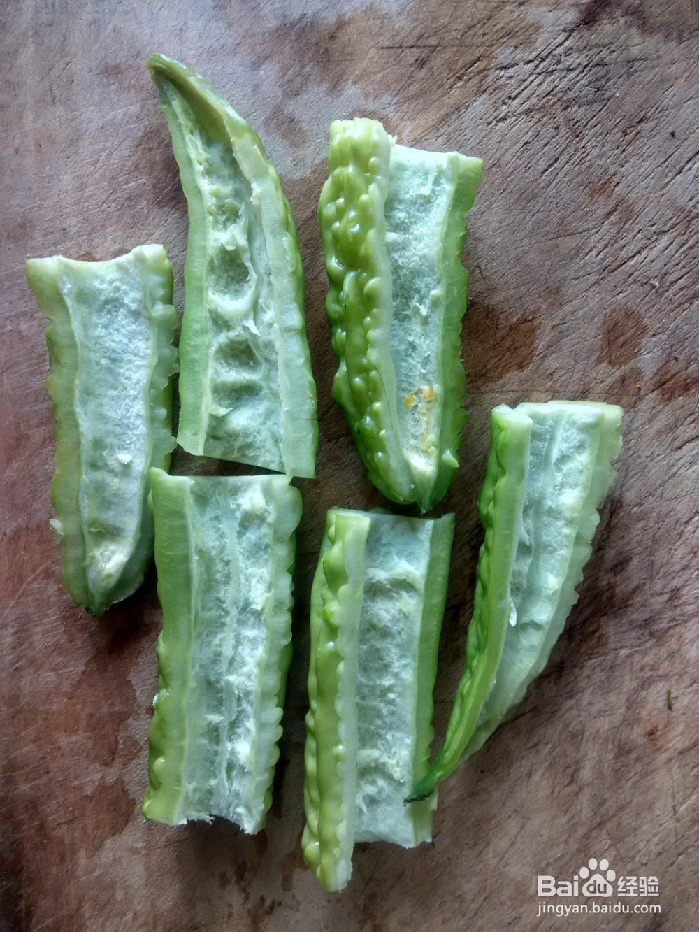 鸡蛋炒苦瓜碎
