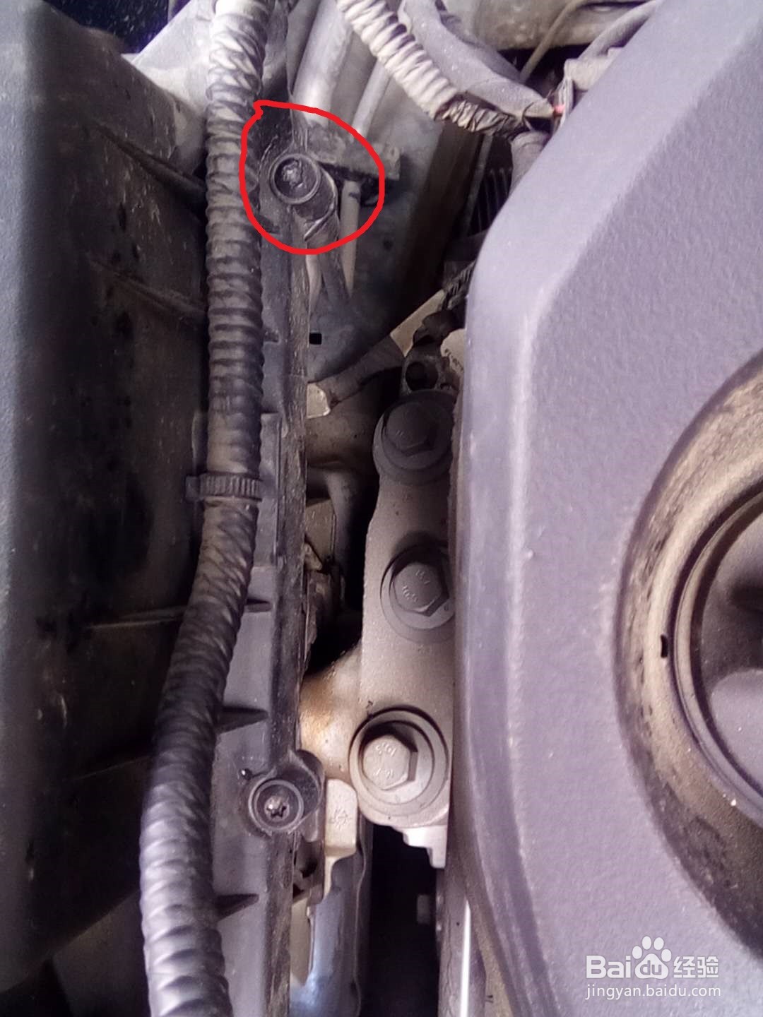 自己动手更换荣威I6空气格