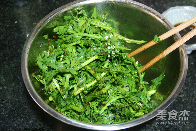 快手菜生拌茼蒿