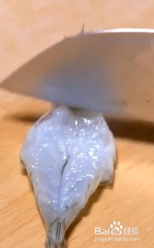 开背虾蒸粉丝的做法