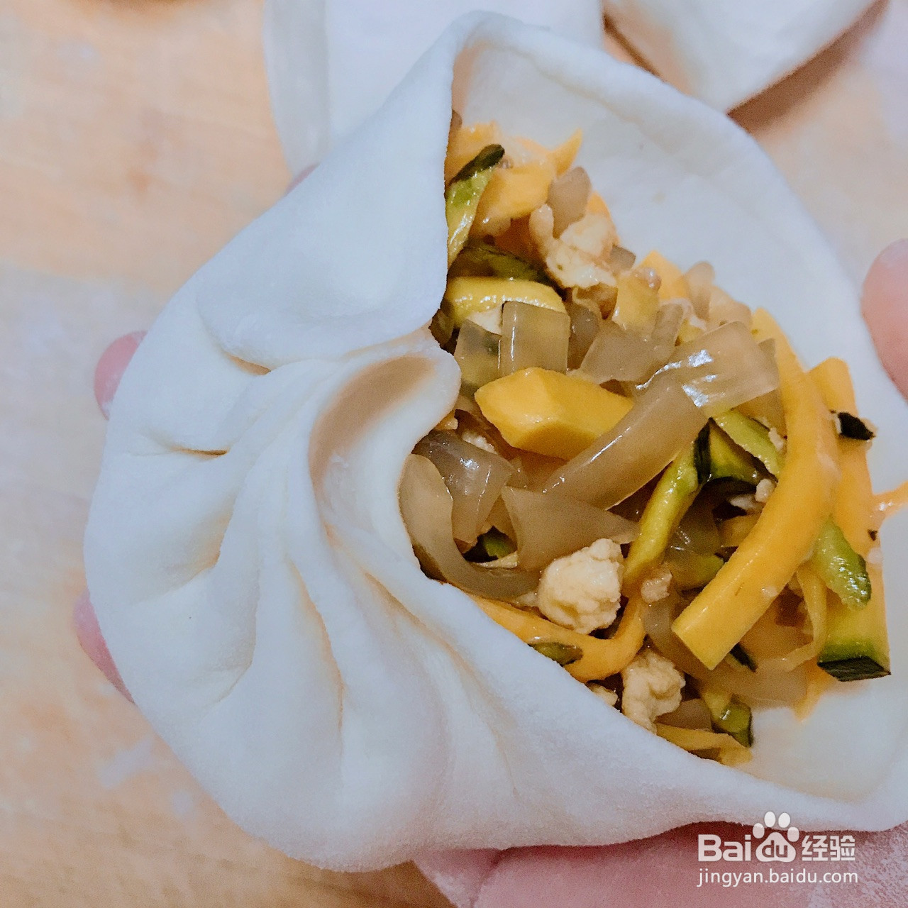 南瓜鸡蛋粉条大包子的做法