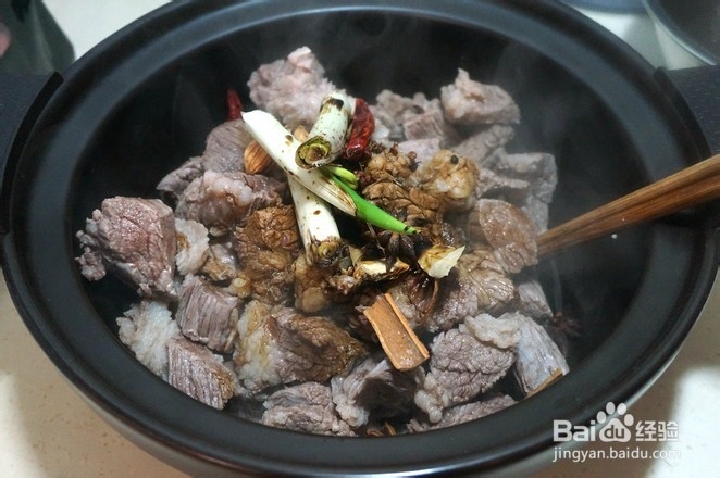 家常炖牛肉的做法