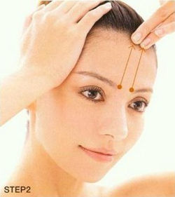 怎样解救松弛和暗沉揭秘让眼睛变大变明亮之术