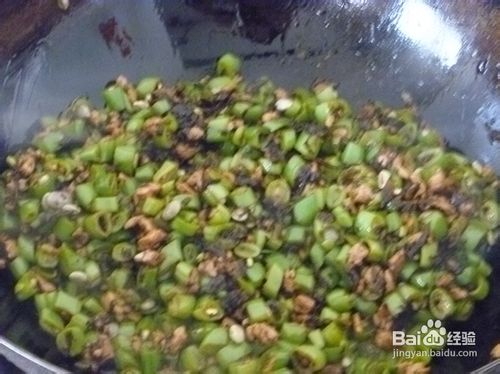 【怡汝私房快手小炒】教你做简单米饭杀手菜---榄菜肉米四季豆