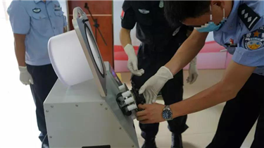 第二代:毛发中现场毒品检测仪
