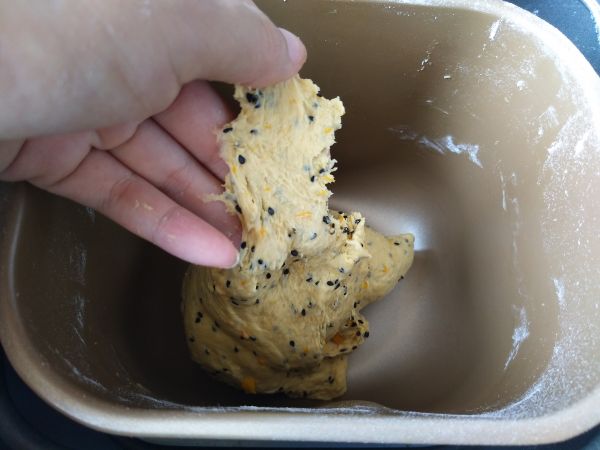 南瓜芝麻肉松贝果